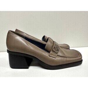 Wesley & Co women size 7M slip on chunky square toe taupe heel shoes